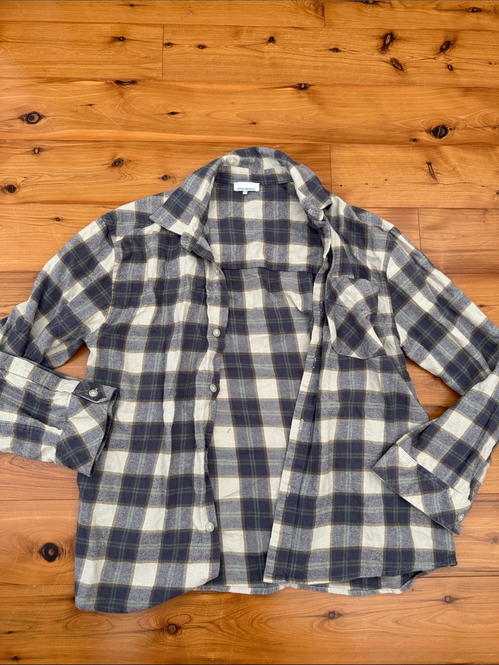 WeWoreWhat Gray & Cream Plaid Casual Button-Down oversized flannel Shirt